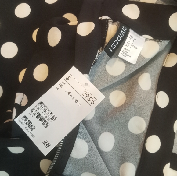NWT H&M Dress Women's size 4 polka dot - Picture 7 of 8
